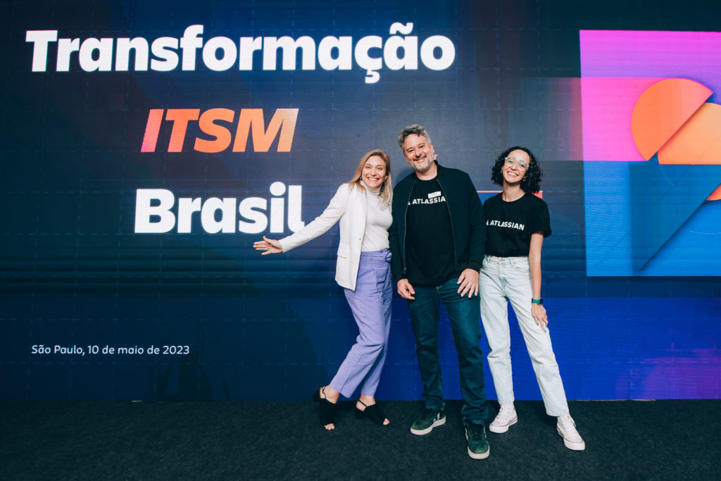 Evento Transformação ITSM - Vanessa, Pedro e Aline, da Agência Sabiá